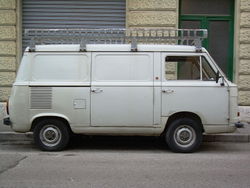 Fiat 900 T 2.JPG